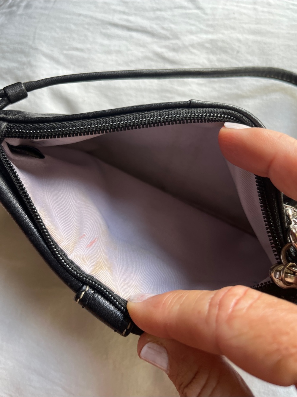 Coach Black Women’s Wristlet Clutch with Contrast Stitching - Picture 5 of 5